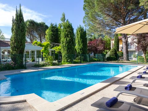 SOWELL - Domaine de la petite Isle - Luberon - Camping Vaucluse