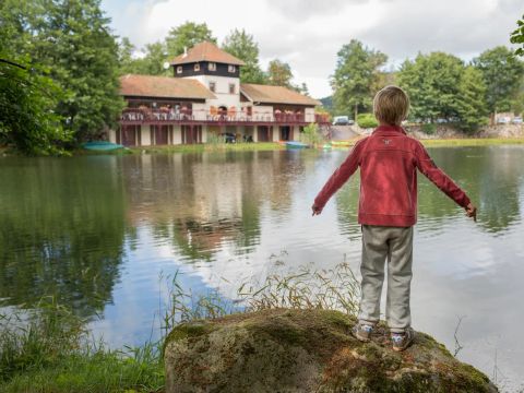 Europe Tents Domaine des Messires - Camping Vosges - Image N°3