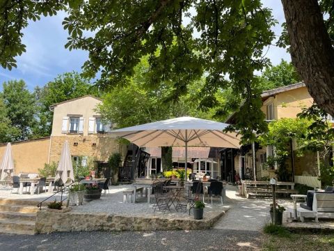 Europe Tents Camping Le Clou - Camping Dordogne - Image N°4