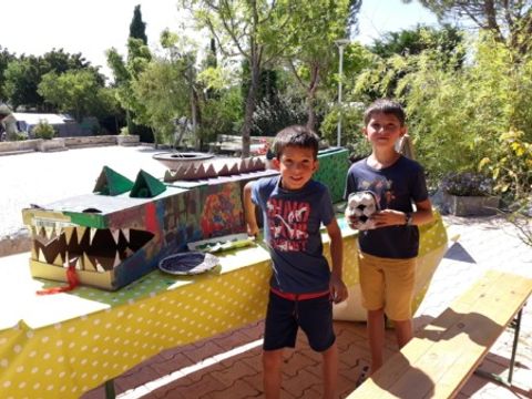 Domaine de Chadeyron - Camping et gîtes - Camping Ardèche