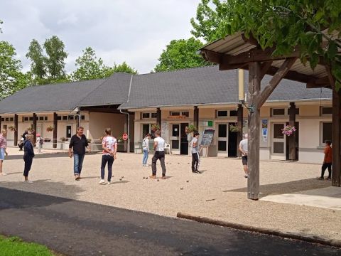 Camping L'Échapée Verte - Camping Cantal