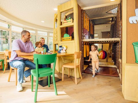 Familie Resort de Tovertuin - Camping Woensdrecht - Image N°4