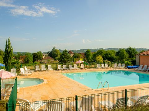 Résidence Goélia Le Hameau de la Vézère - Camping Dordogne