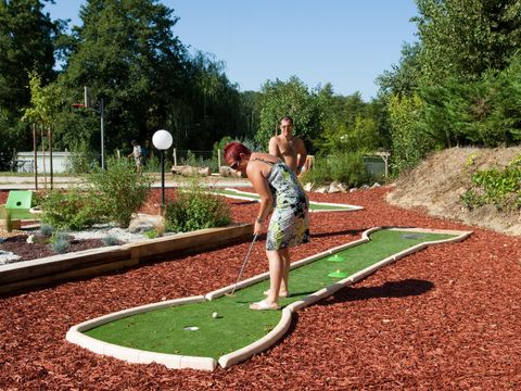 Camping Les Lacs de Courtes - Camping Gers