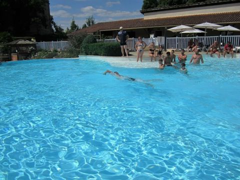 Camping Les Lacs de Courtes - Camping Gers