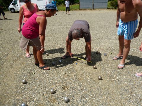 Camping Les Lacs de Courtes - Camping Gers