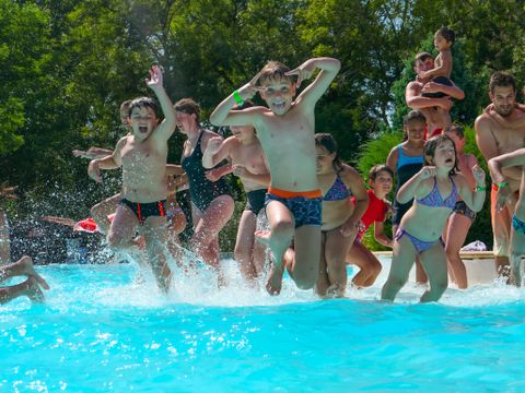 Camping Les Lacs de Courtes - Camping Gers