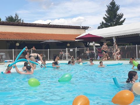 Camping Les Lacs de Courtes - Camping Gers