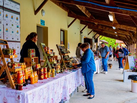 Camping Les Lacs de Courtes - Camping Gers