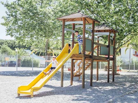 Camping Le Bois Fleuri - Camping Pyrénées-Orientales