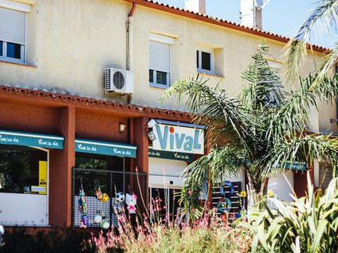 Camping Le Bois Fleuri - Camping Pyrénées-Orientales