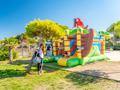 Camping Paradis A La Corniche - Camping Charente-Maritime