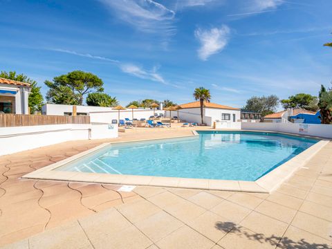Camping Paradis A La Corniche - Camping Charente-Maritime