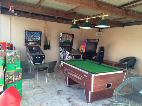 Camping Les Ammonites - Camping Calvados