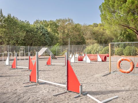 Camping Domaine de Gaujac - Camping Paradis - Camping Gard