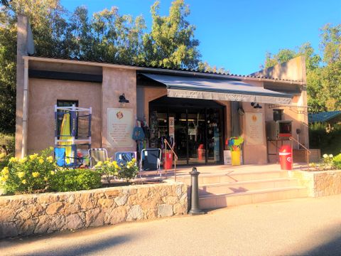 Camping La Pinède - Camping Corse du Nord