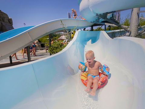 Camping Le Château de Galaure - Camping Drome