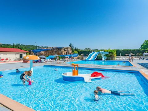Camping Le Château de Galaure - Camping Drome