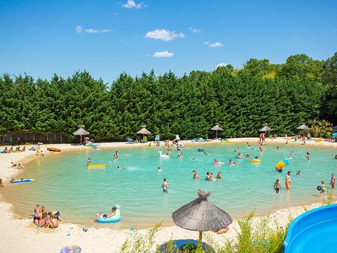 Camping Le Château de Galaure - Camping Drome