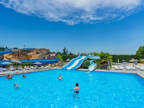 Camping Le Château de Galaure - Camping Drome