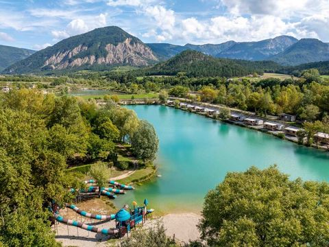 Camping le Lac Bleu - Ciela Village - Camping Drome