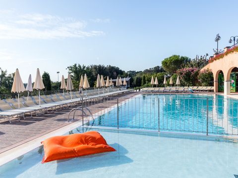 Village Hu Norcenni Girasole - Camping Florence - Image N°3