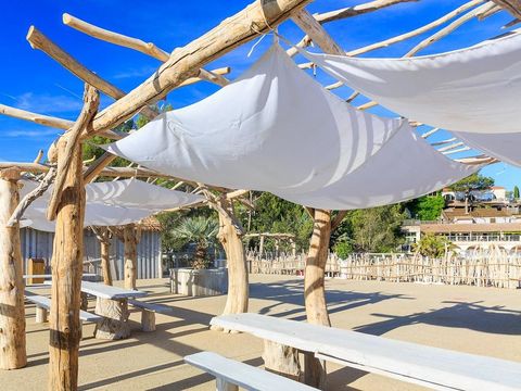 Camping Holiday Green  - Camping Var