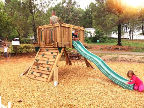 Camping Hello Soleil - Camping Ardèche