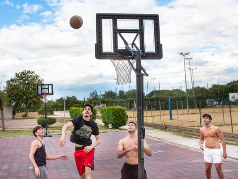 Camping Fabulous Village - Camping Rome