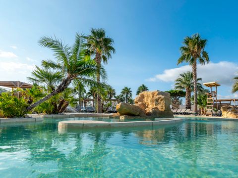 Camping Club Les Tamaris 5* - MS VACANCES - Camping Pyrénées-Orientales