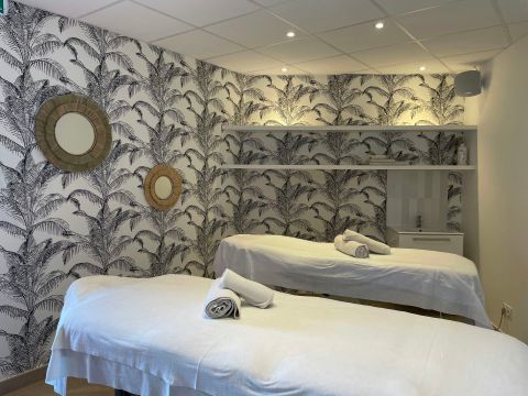 Camping Club Les Tamaris 5* - MS VACANCES - Camping Pyrénées-Orientales