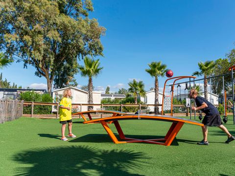 Camping Club Les Tamaris 5* - MS VACANCES - Camping Pyrénées-Orientales
