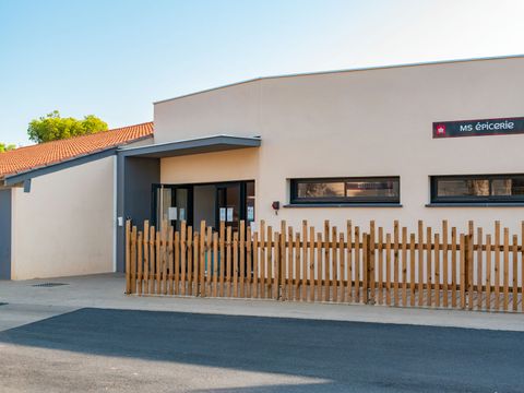 Camping Club Les Tamaris 5* - MS VACANCES - Camping Pyrénées-Orientales