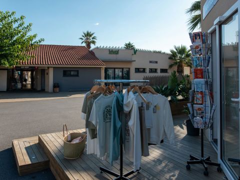 Camping Club Les Tamaris 5* - MS VACANCES - Camping Pyrénées-Orientales