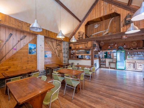 Camping Le Colporteur - Ciela Village - Camping Isère