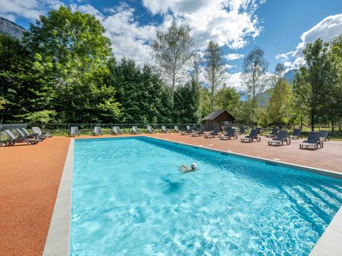 Camping Le Colporteur - Ciela Village - Camping Isère