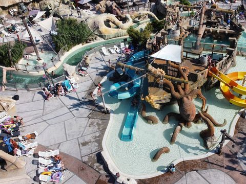 Pirates World Village-club Les Sables d'Or - Camping Hérault