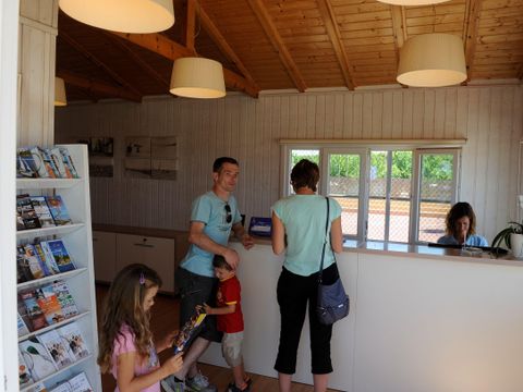 Camping Del Mar - Camping Barcelone