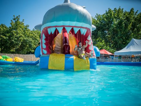 Camping Paradis Family des Issoux d'Ardèche - Camping Ardèche