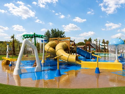 Camping Club La Côte des Roses 4* - MS VACANCES - Camping Aude