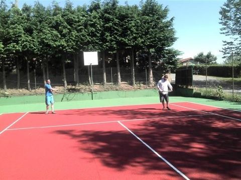 Camping les Chelles - Camping Puy-de-Dôme