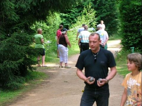 Camping les Chelles - Camping Puy-de-Dôme