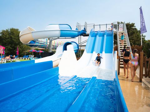 Camping Siblu Domaine de Dugny - Funpass Inclus - Camping Loir-et-Cher