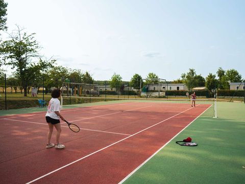 Camping Siblu Domaine de Dugny - Funpass Inclus - Camping Loir-et-Cher