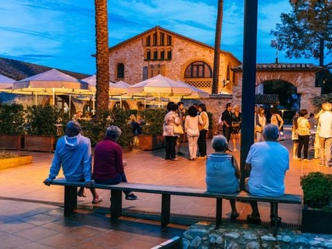 Camping Vilanova Park - Camping Barcelone
