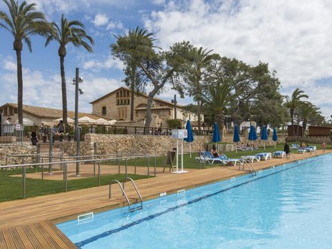 Camping Vilanova Park - Camping Barcelone