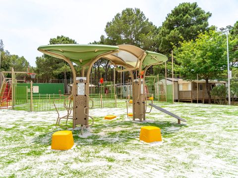 Alannia Neptuno - Camping Gérone