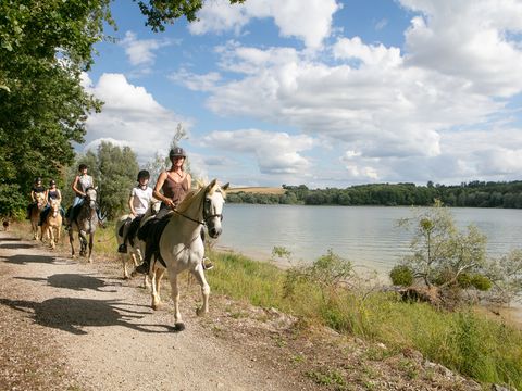 Camping de la Liez - Ciela Village - Camping Haute-Marne