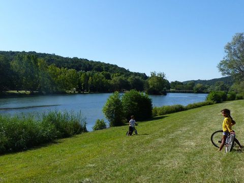 Camping Domaine du Lac - Camping Dordogne