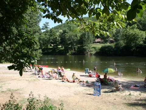 Camping Les Vignes - Camping Lot